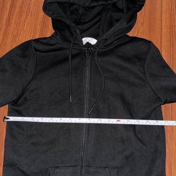 Primark black jacket fleece hoodie with black zip and drawing size XXS - Picture 4 of 7